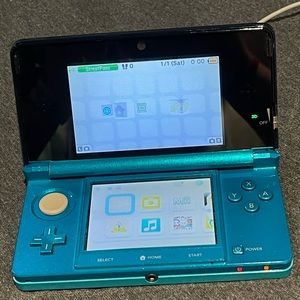 Nintendo 3Ds bundle Huge Lot!